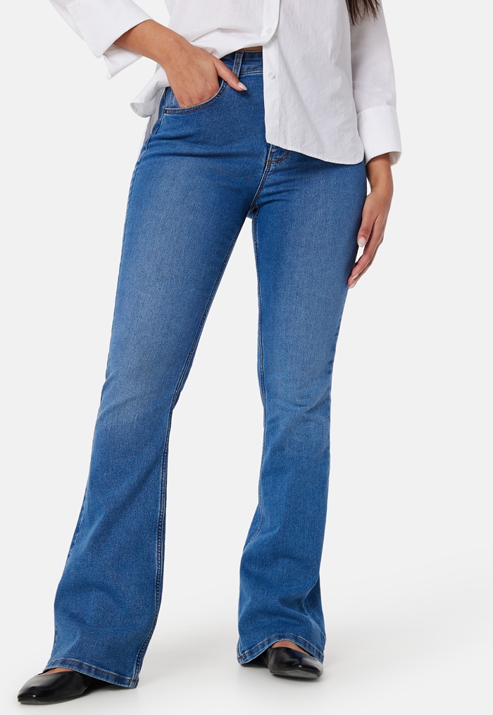 Pieces Pcpeggy Flared High Waist Jeans