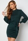 Ina fine knitted dress
