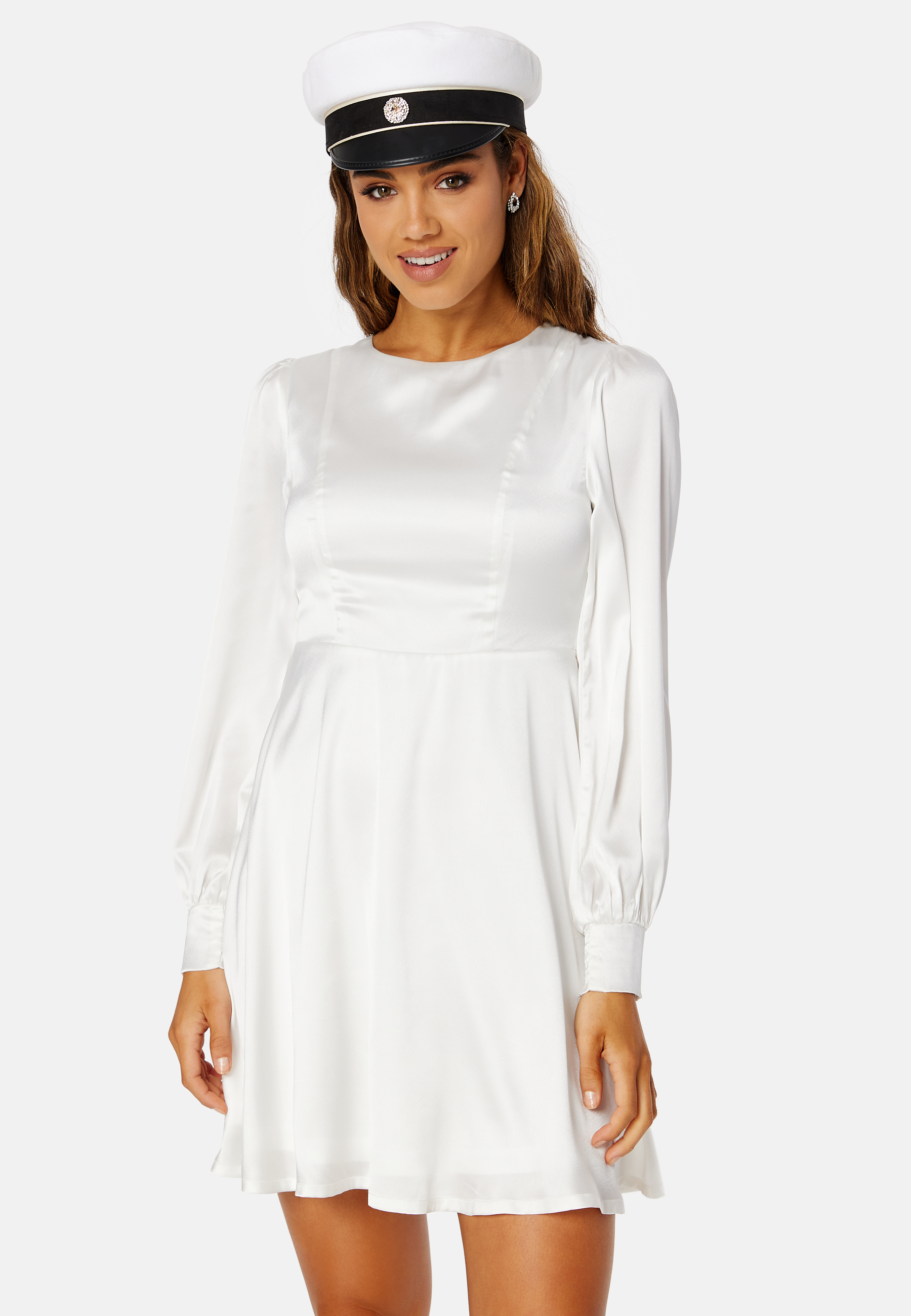 vit klänning student 2023