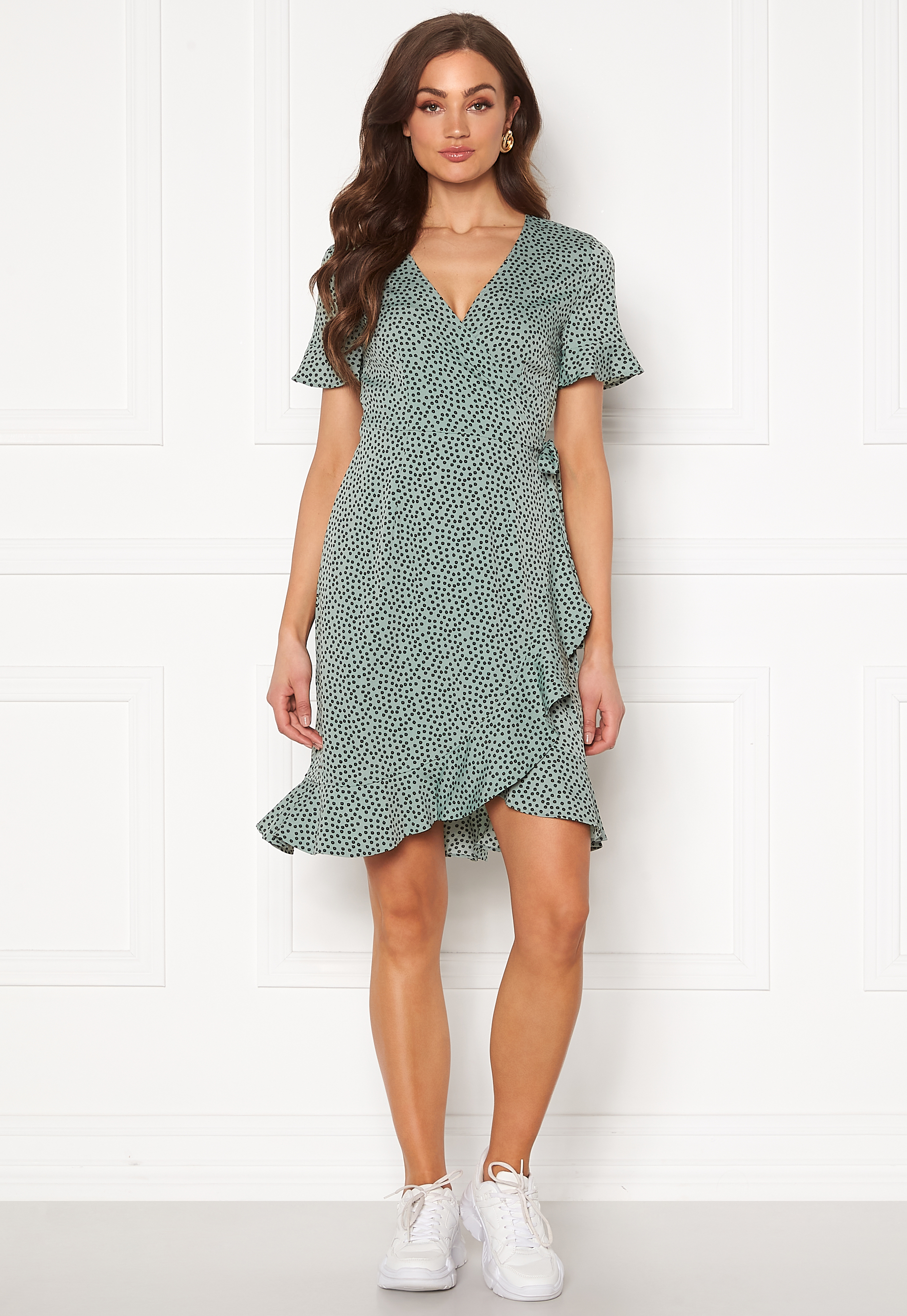 ONLY Olivia S/S Wrap Dress Chinois Green - Bubbleroom